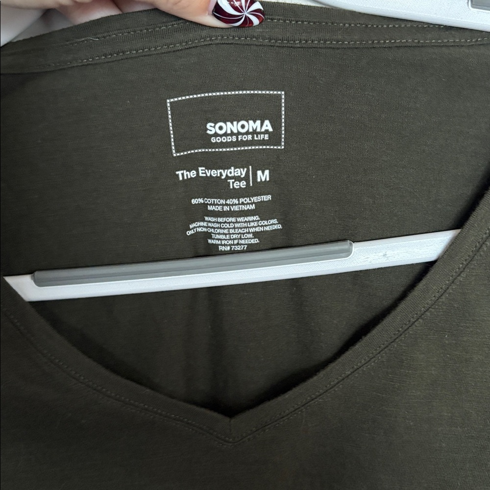 Sonoma Goods For Life Bundle of 3 V Neck the Everyday Tee Shirt Womens Medium - Picture 3 of 9